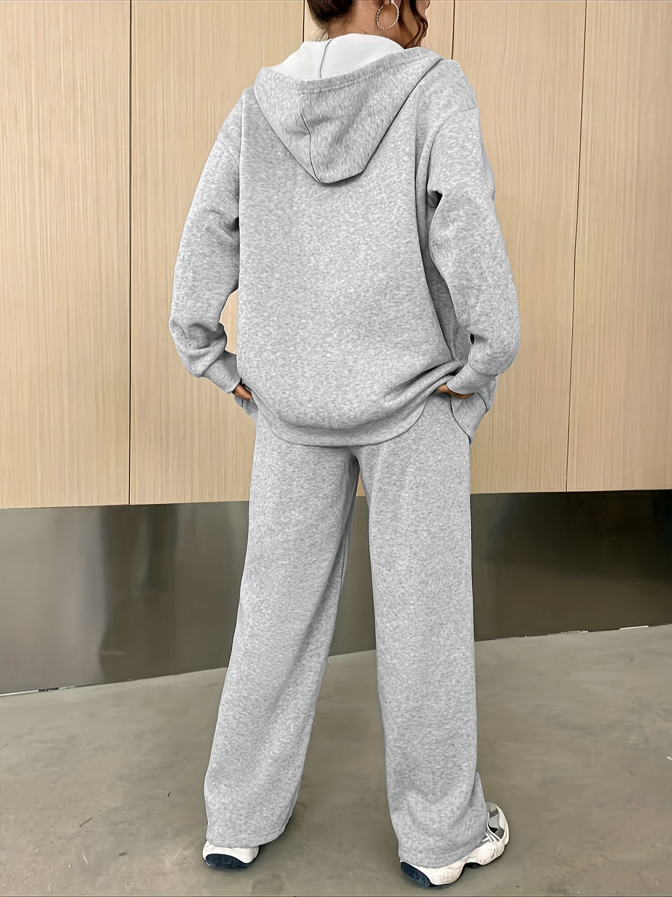 Sling stylish tracksuit
