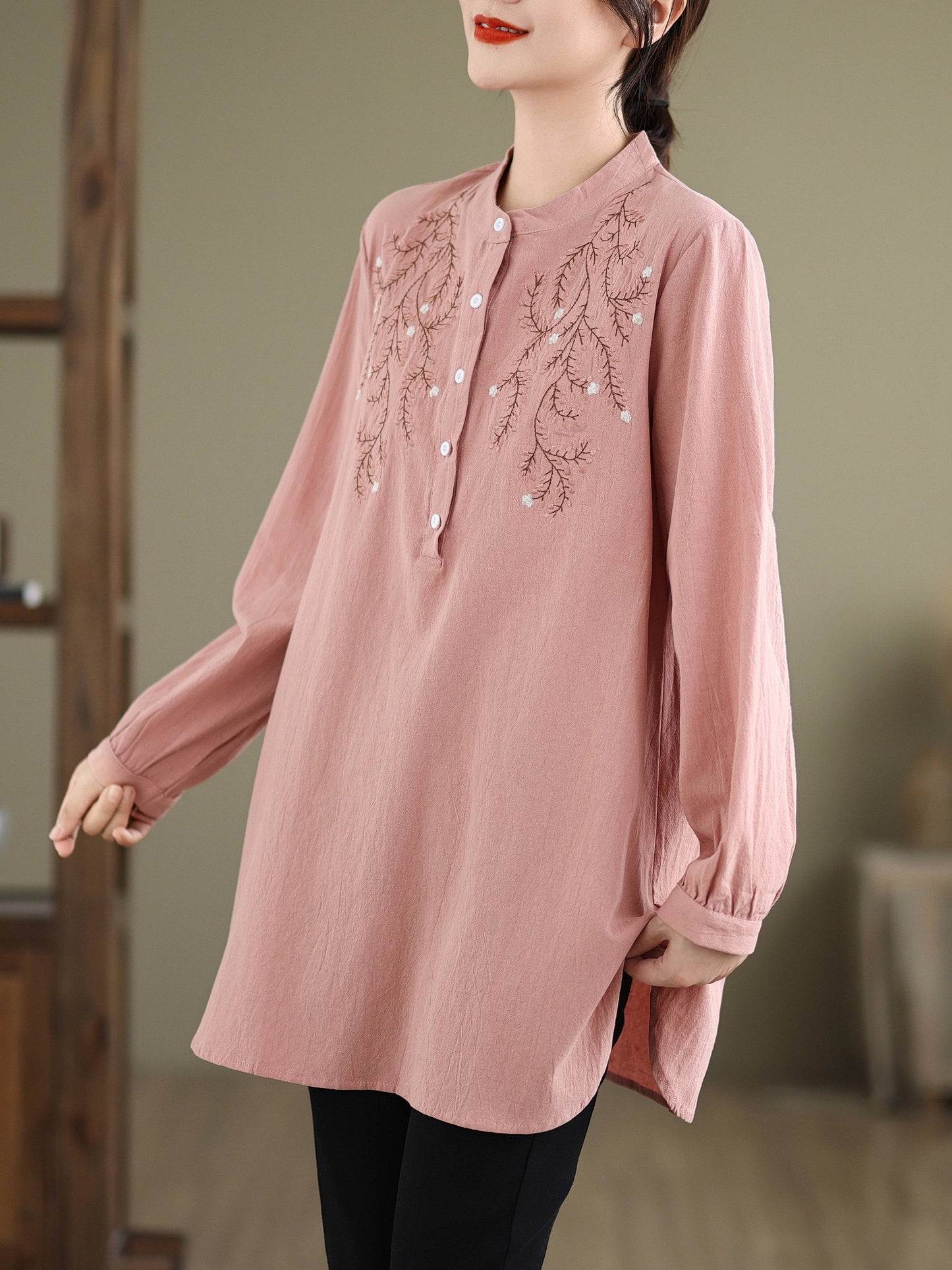 Elegant embroidered ling shirt (Pink)