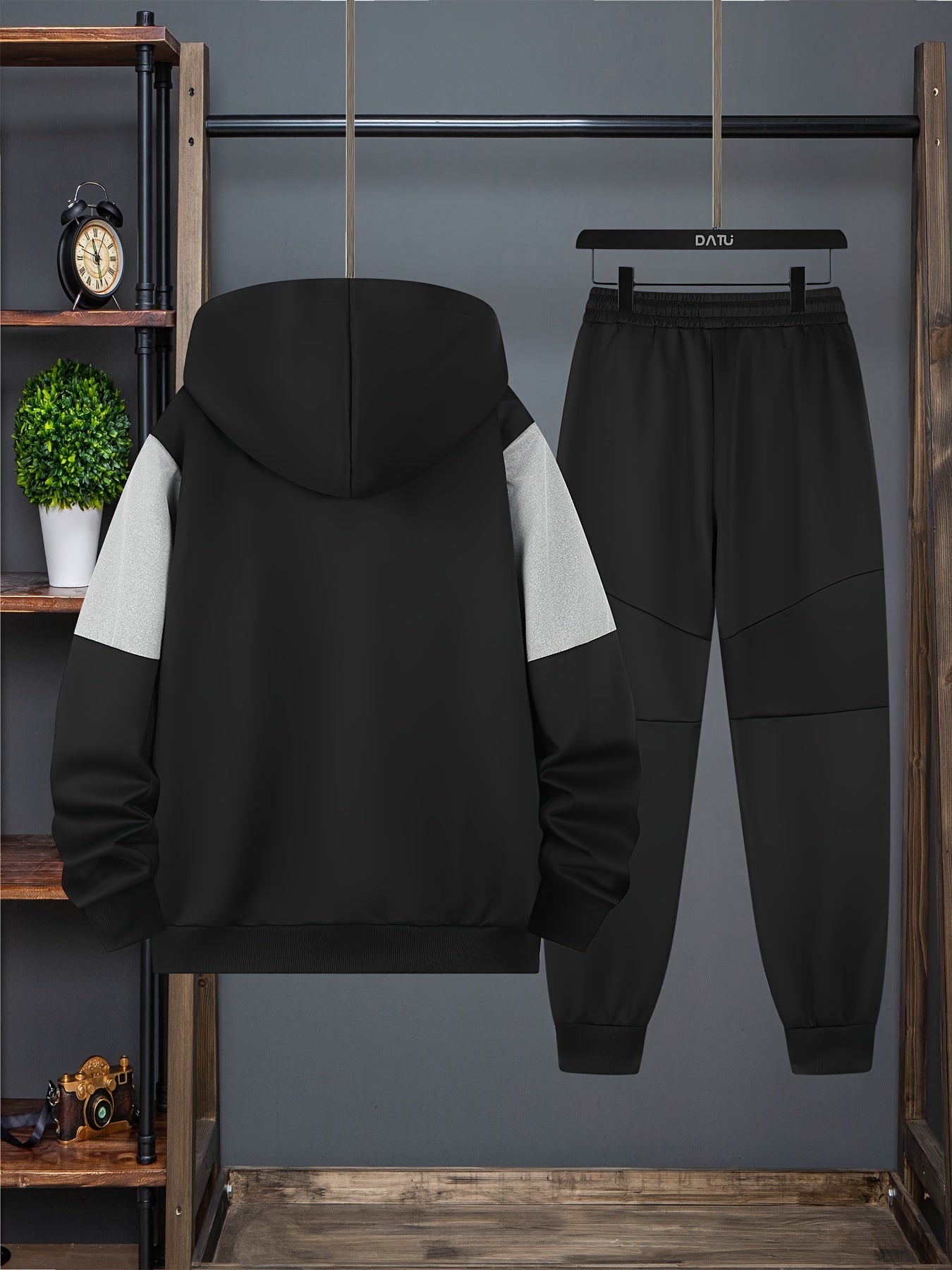 Classic tracksuit for women (Black)