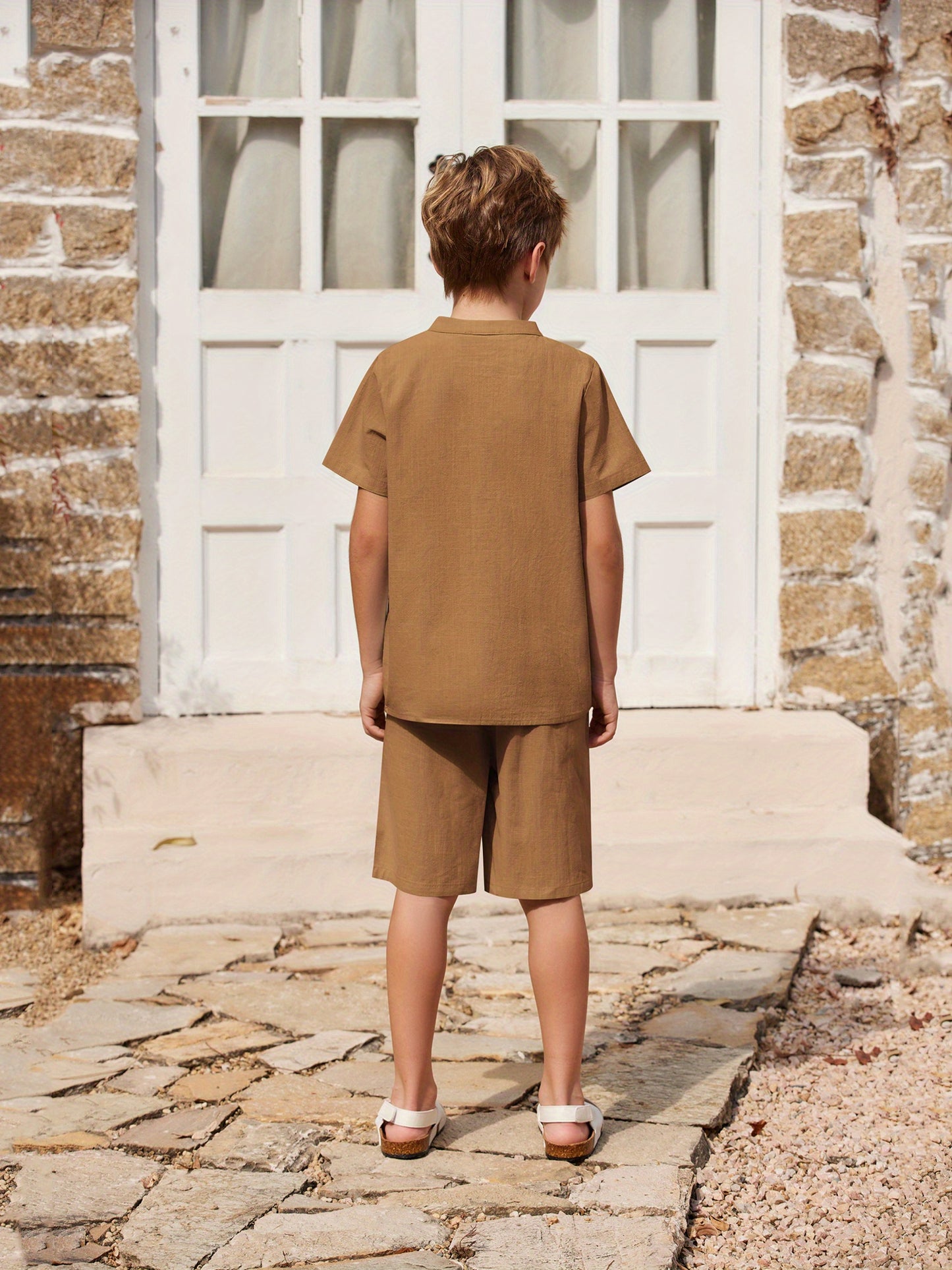Henley shirt & short set for boys (Brown)