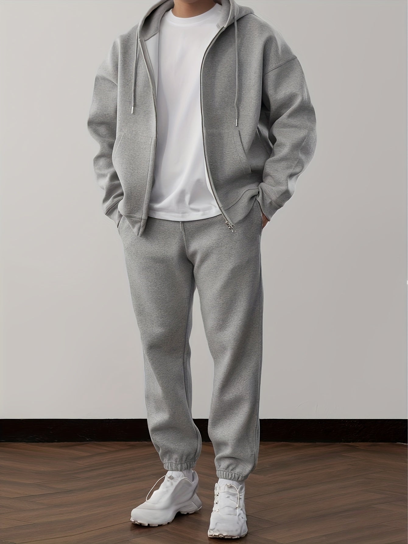 Cross border winter tracksuit for Men (Grey)