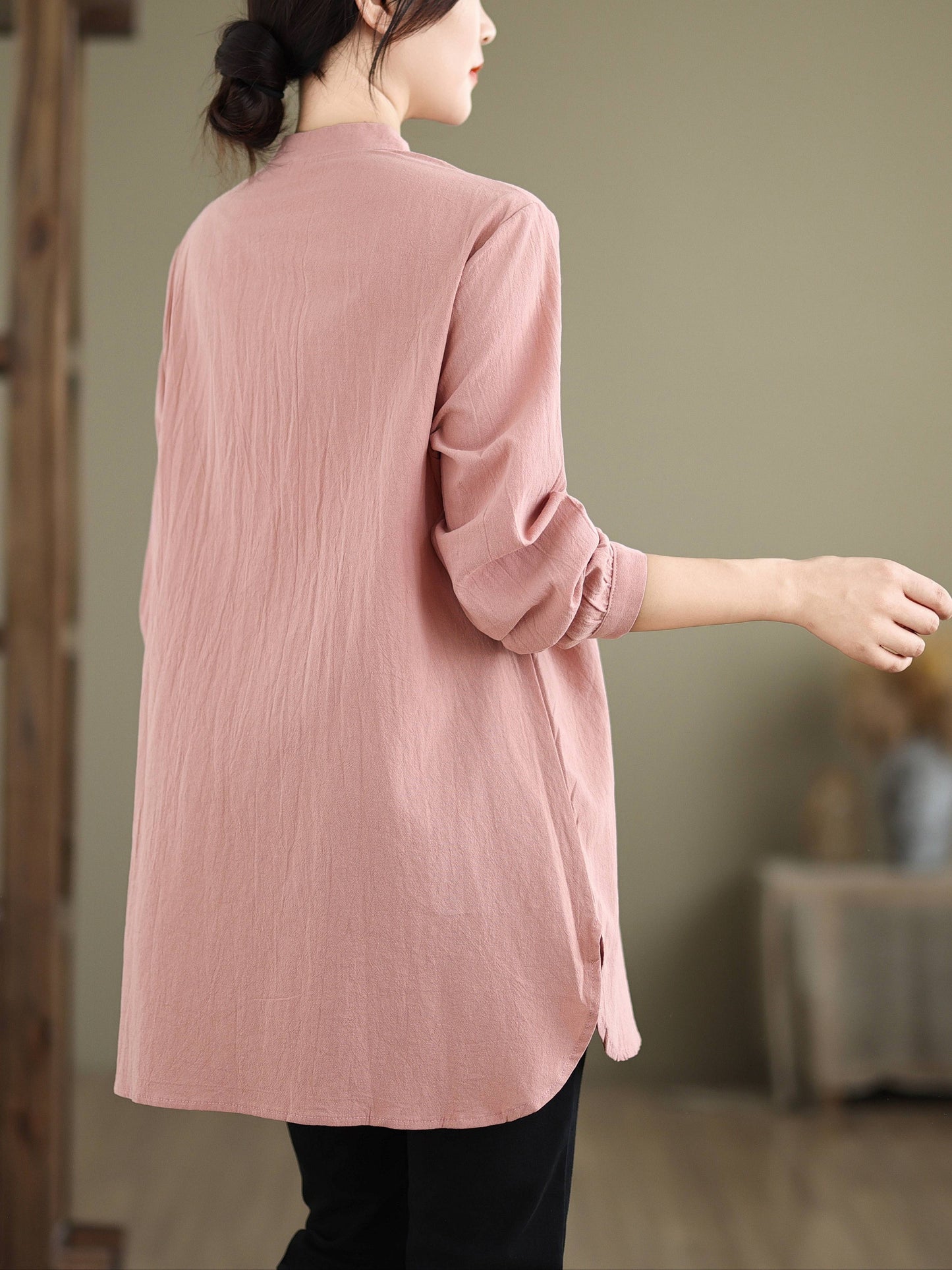Elegant embroidered ling shirt (Pink)