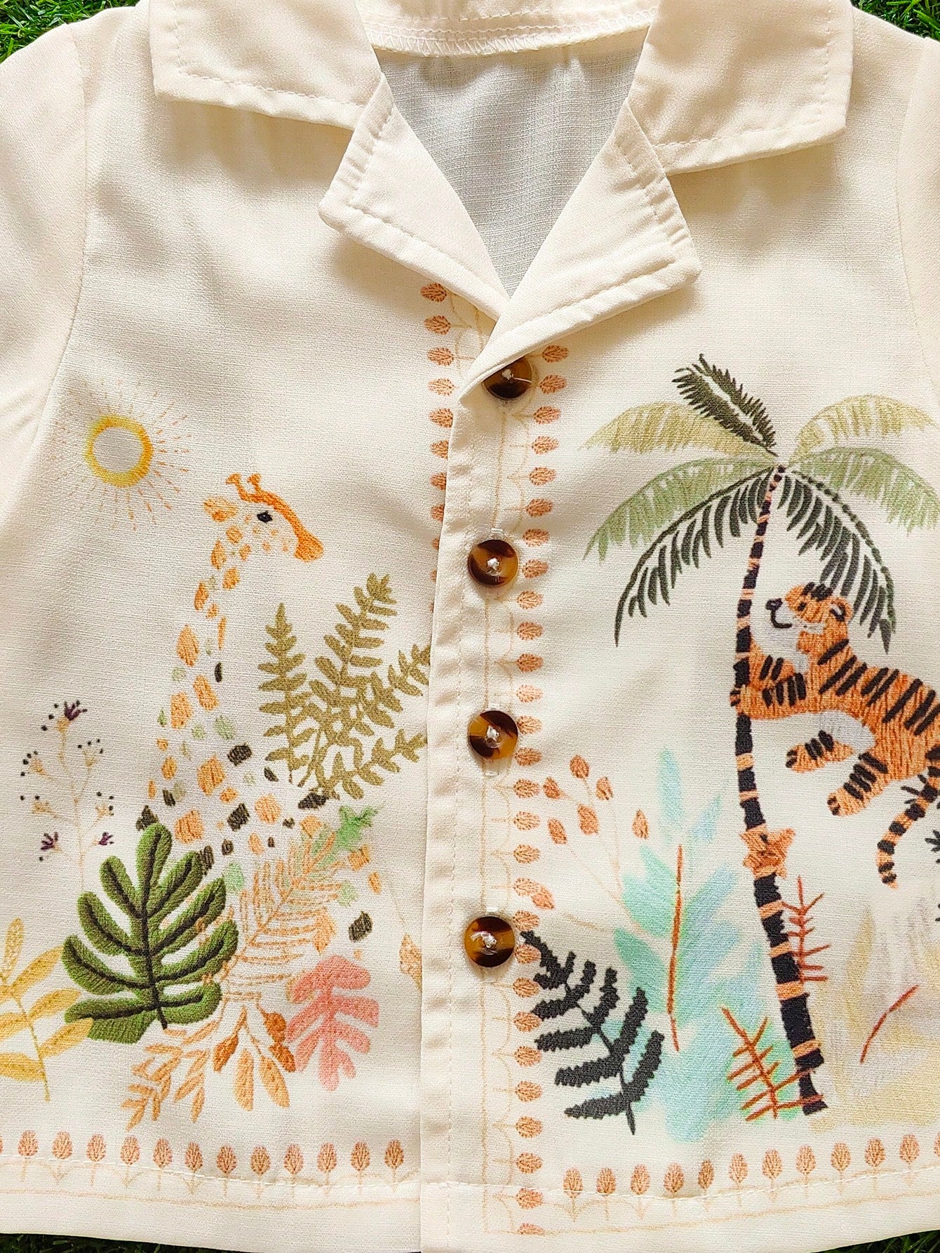 Leaf embroidered 2 piece set