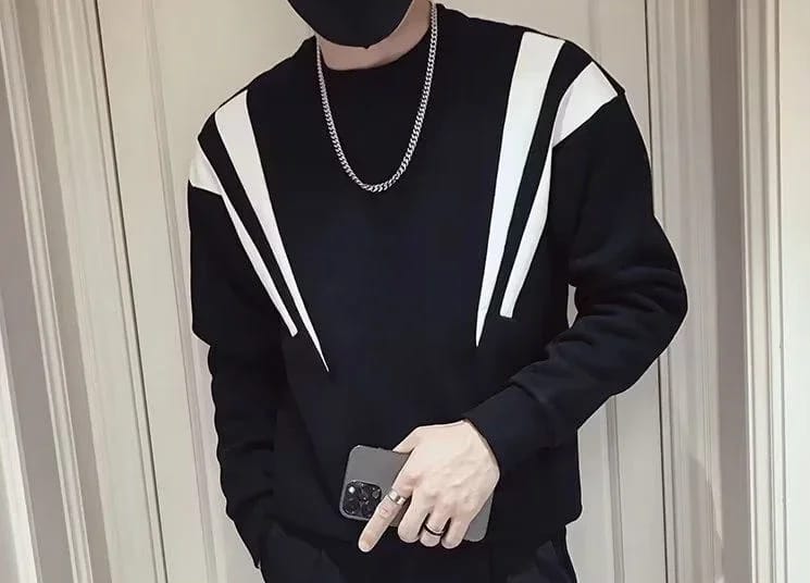 Korean Round Neck Pullover- Black