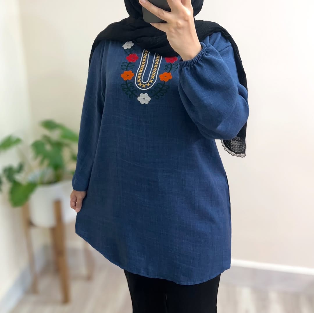 Round Neck Embroidery Shirt (Blue)
