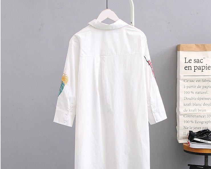 Feather Embroidered shirt (White)