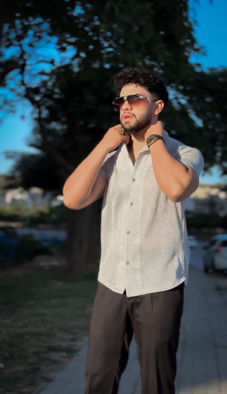 Cuban collar shirt- Grey/white textured