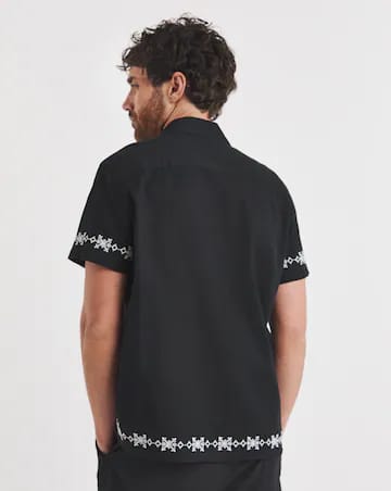 Channel embroidered shirt