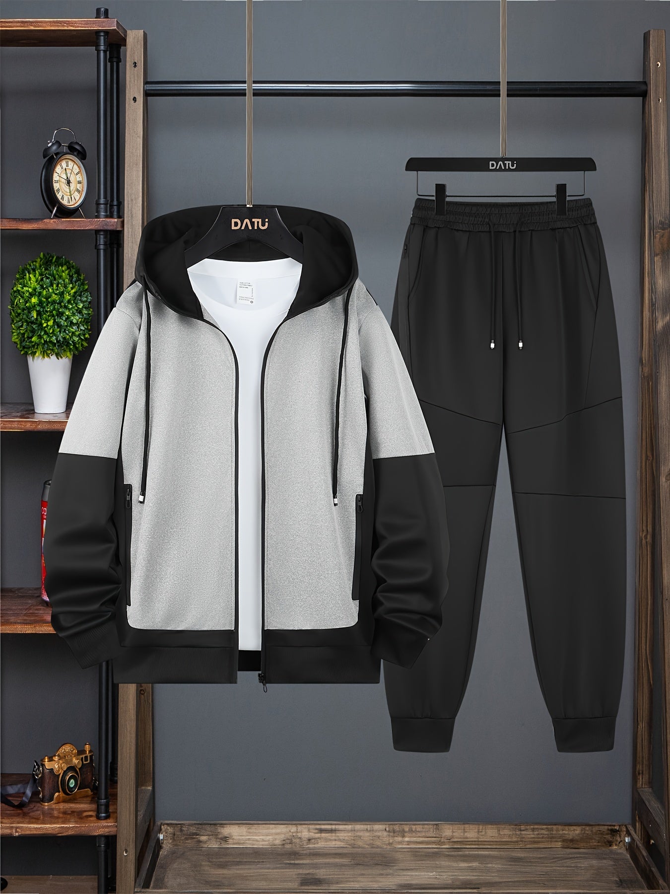 Classic tracksuit for women (Black)