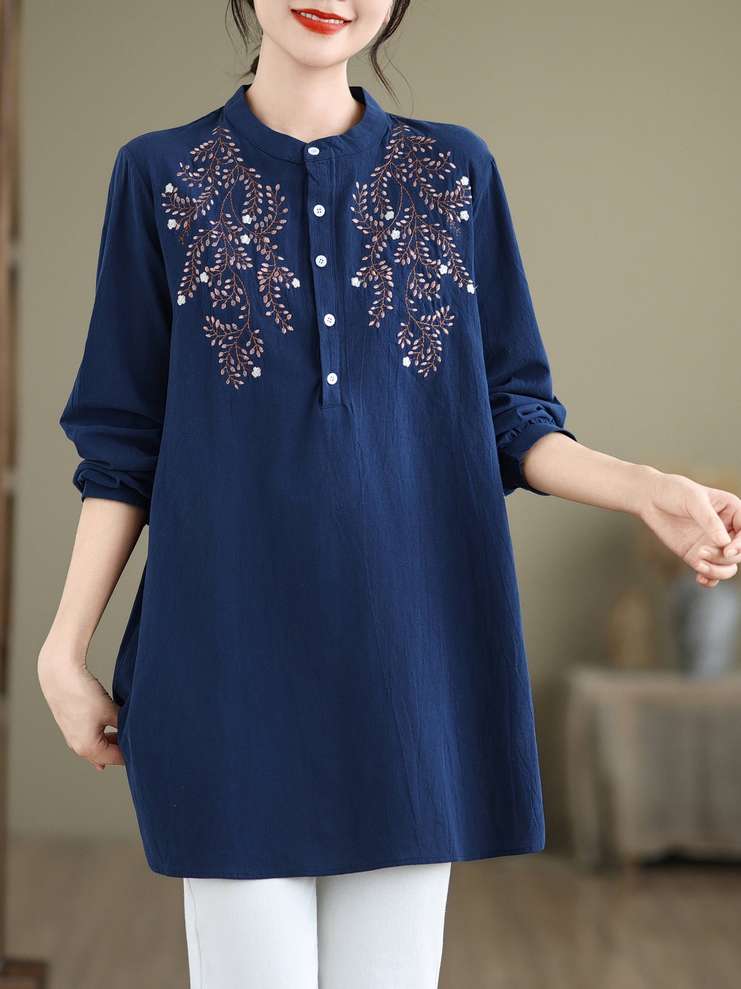 Elegant embroidered ling shirt (Blue)