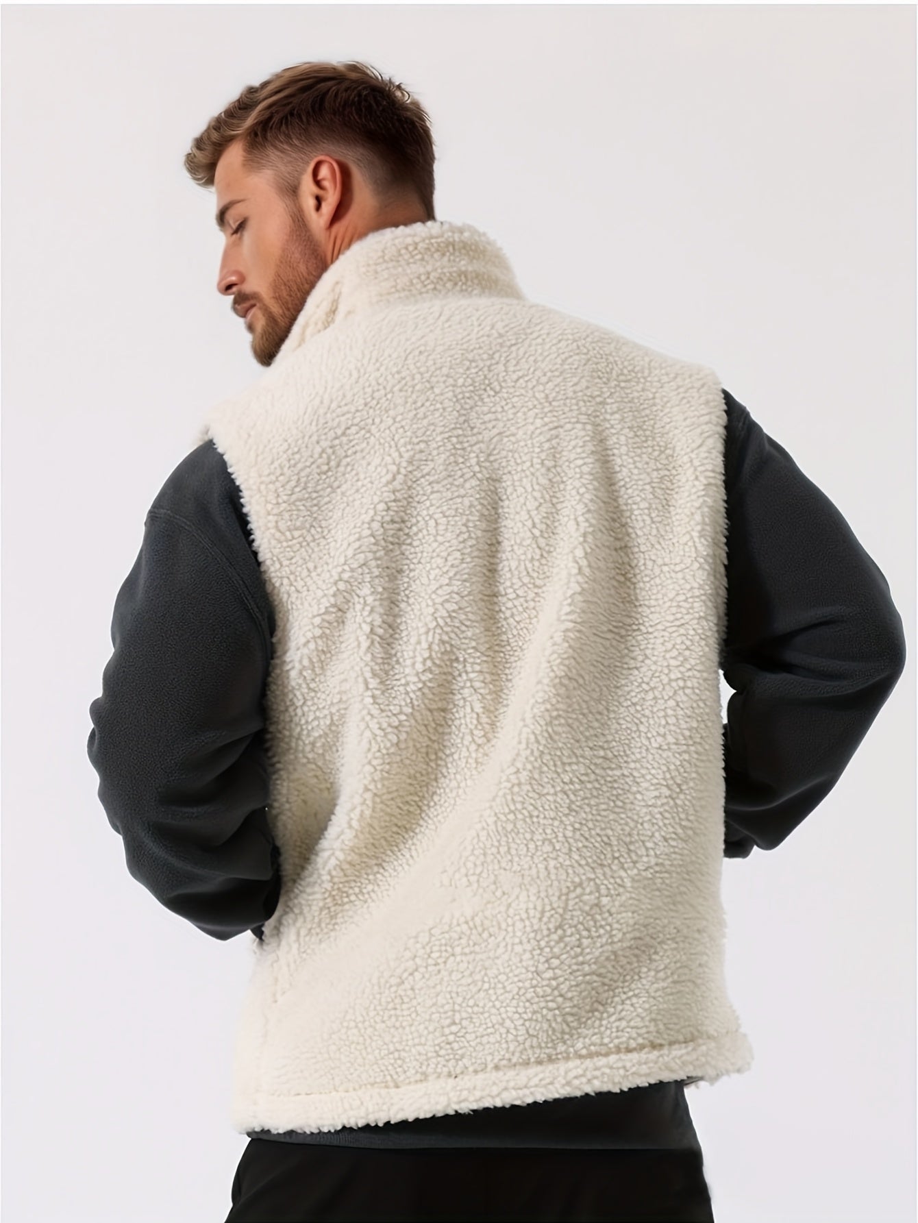 Sleeveless Sherpa (white)