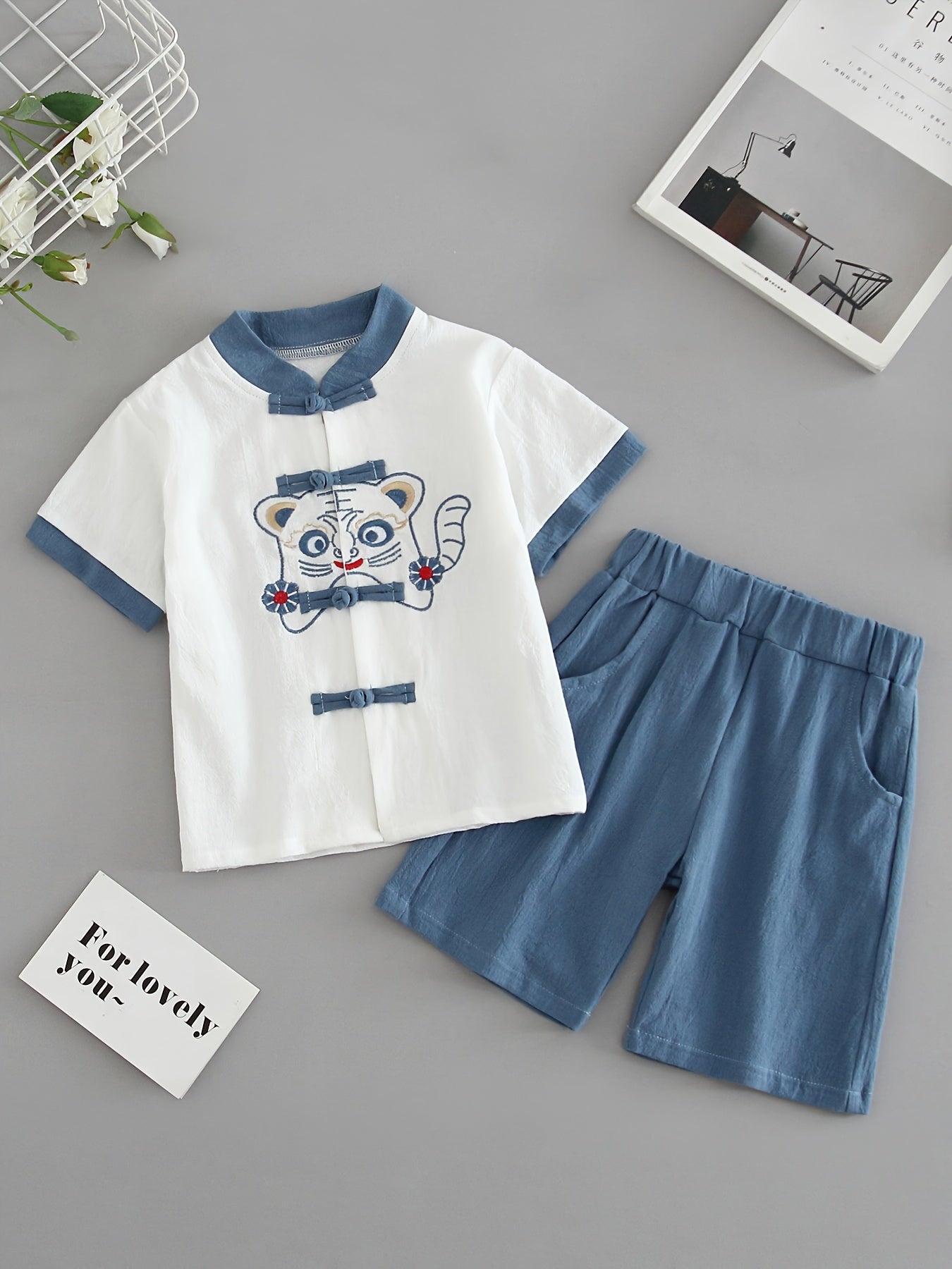 Chinese bear tracksuit for boys and girls