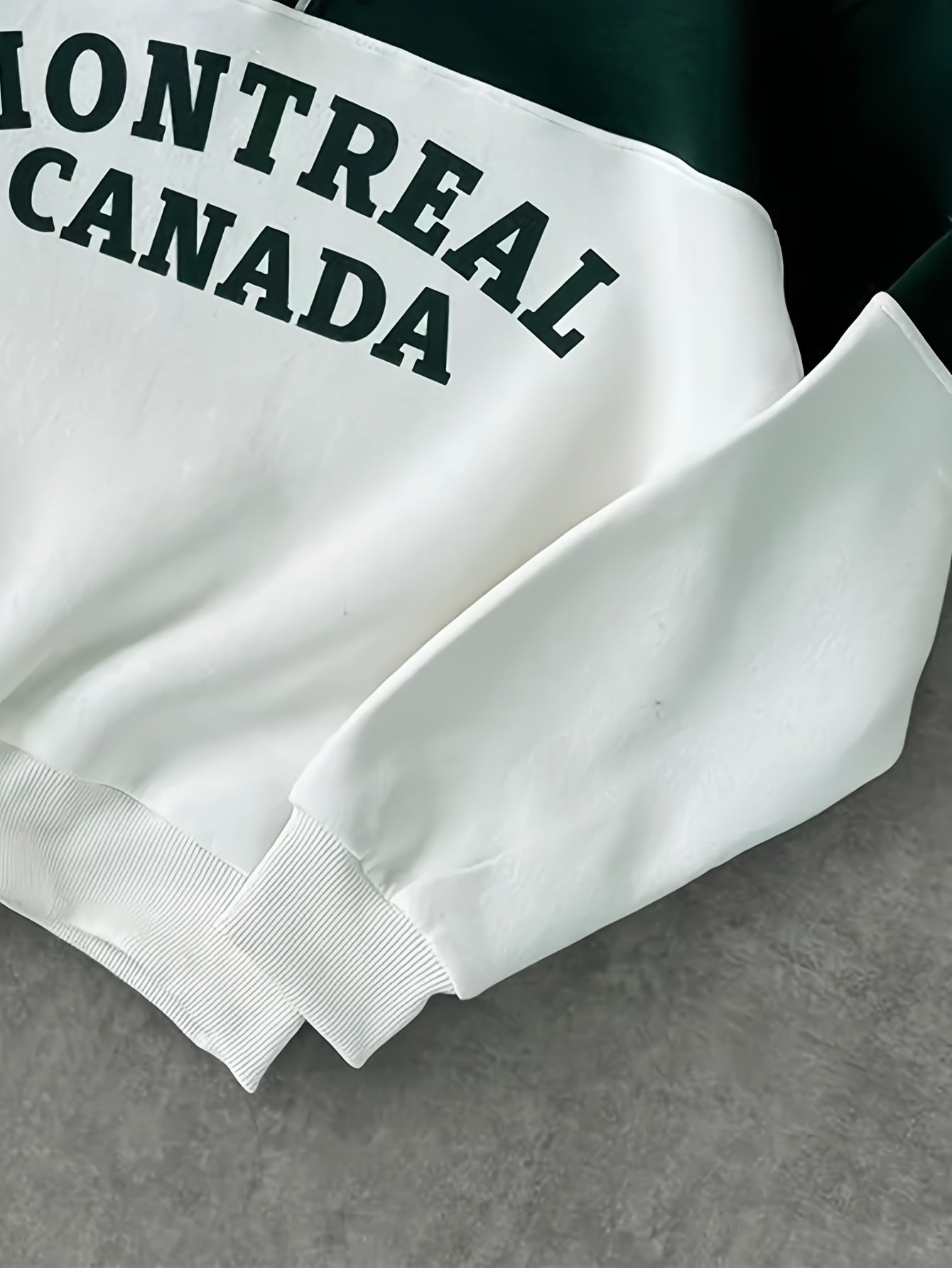 Montreal Canada sweatshirt (Green)
