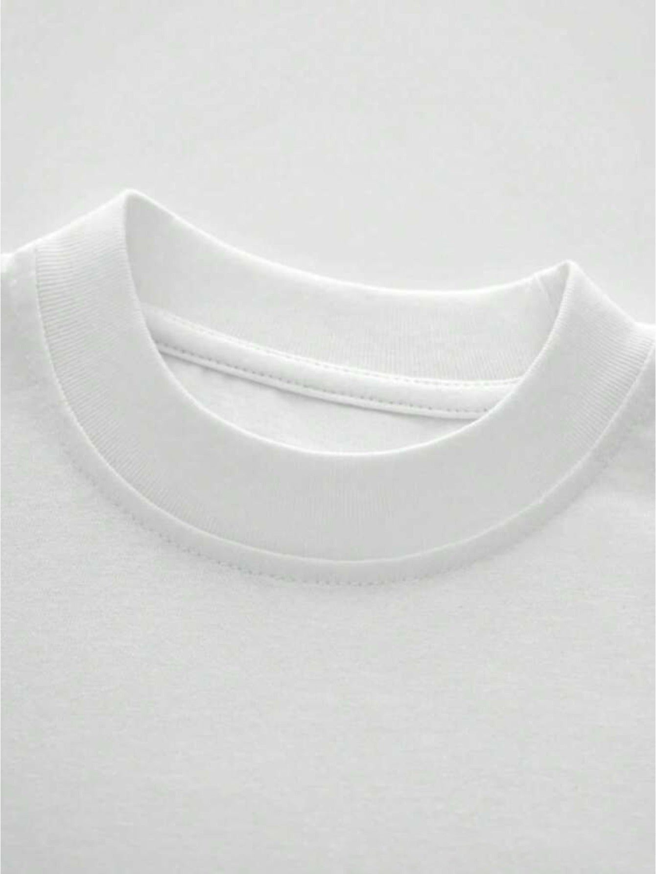 Cross graphic t-shirt (White)