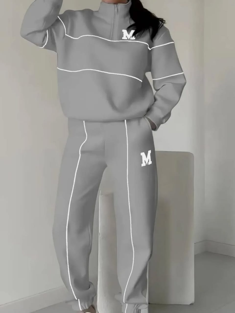Dors tracksuit for women (Grey)