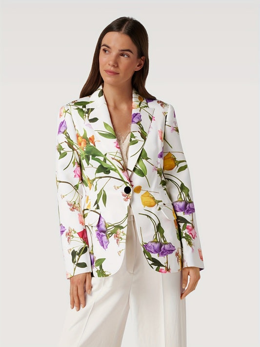 Retro woman coat