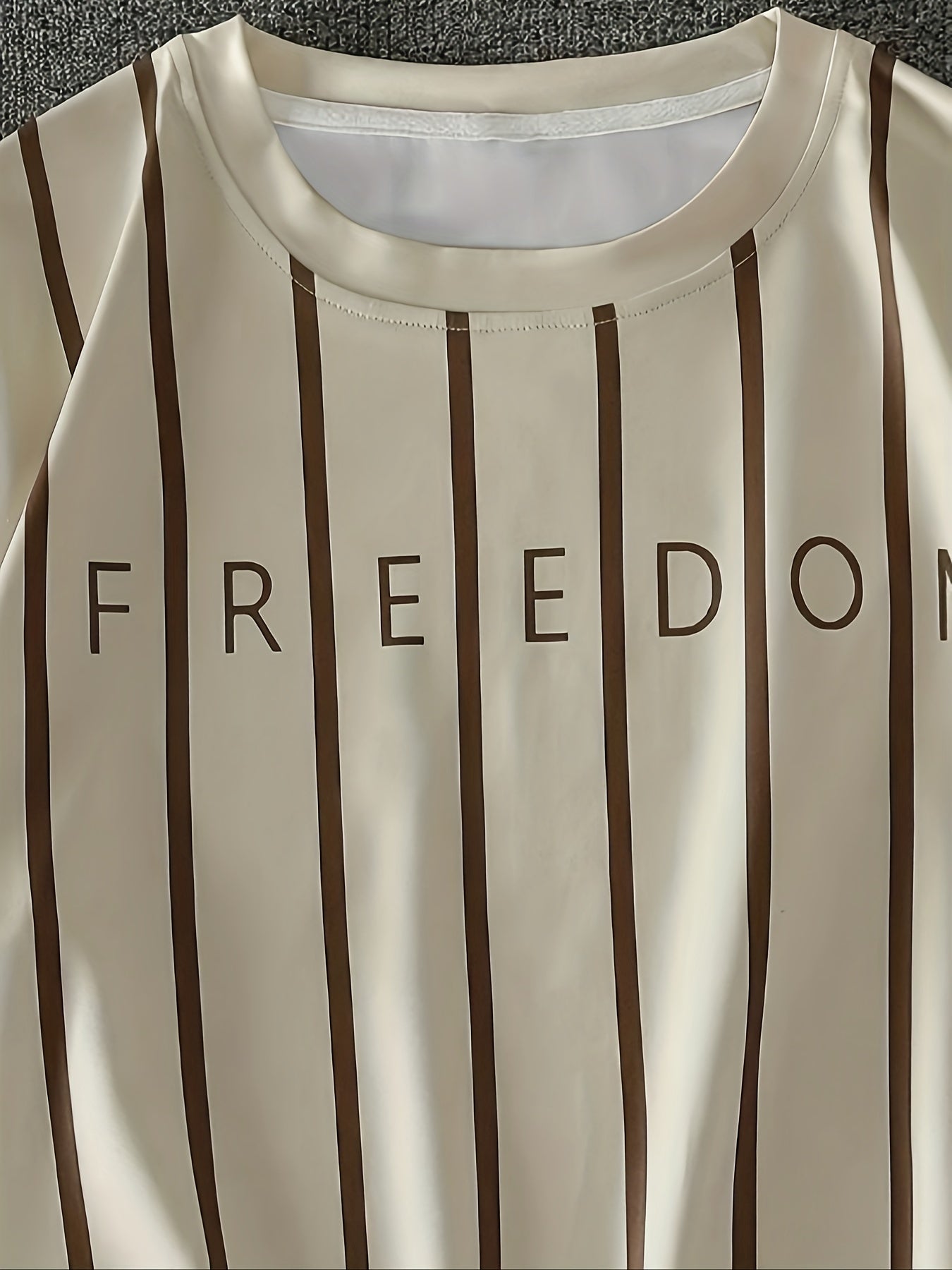 Freedom artistic print tshirt